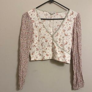 American Eagle Crop top